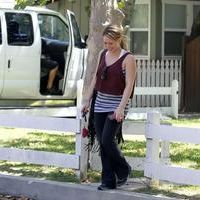 Hilary Duff pregnant star arriving for a yoga class | Picture 67684